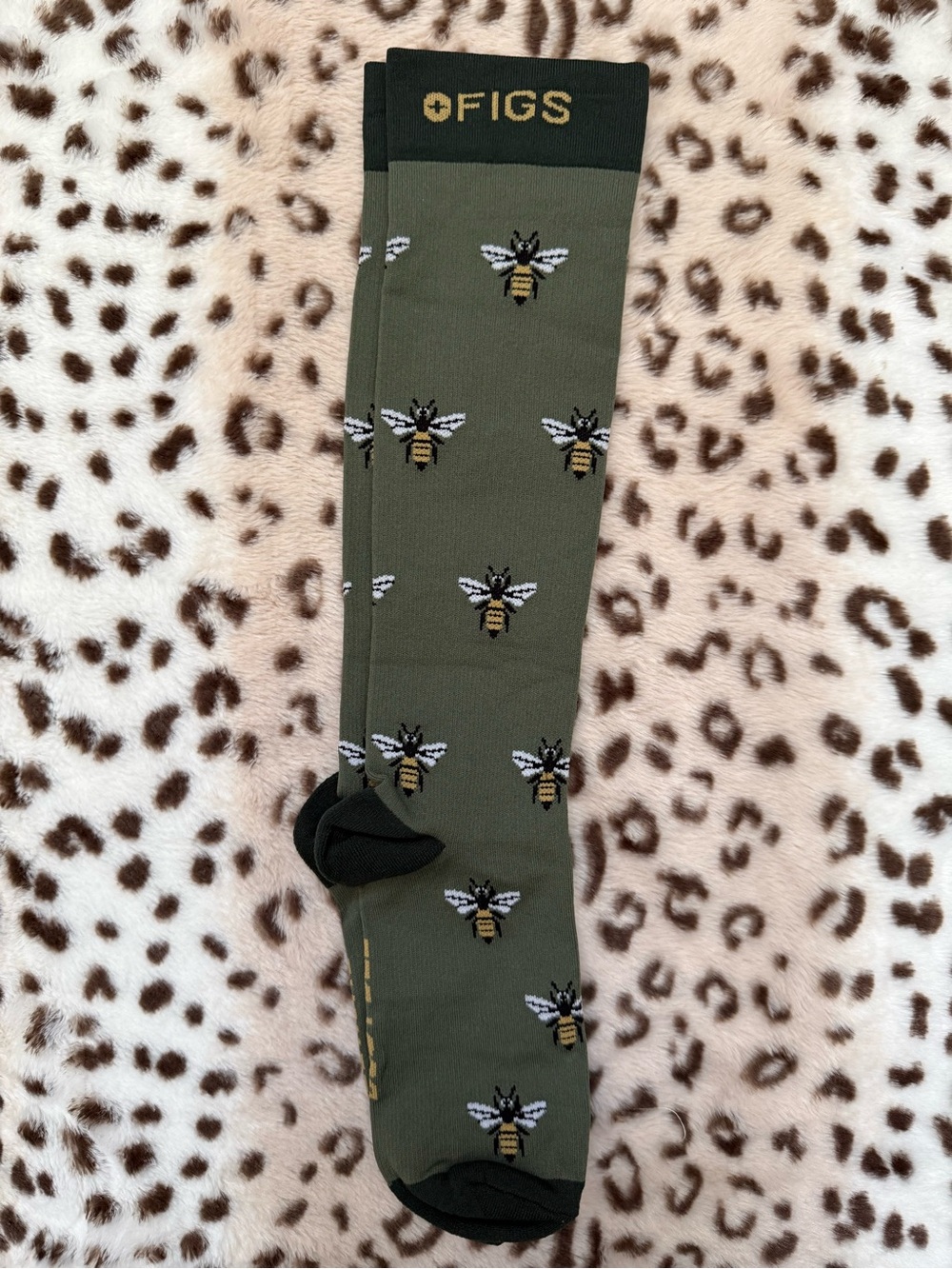 FIGS Patterned Compression Socks - Picture 6 of 7